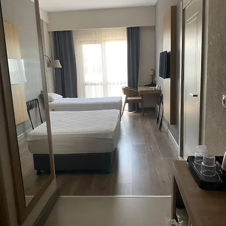 Hotel Nehir 3*