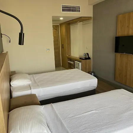 Hotel Nehir 3*