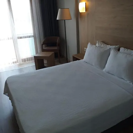 Nehir 3* Halic