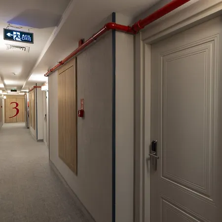 Nehir Hotel