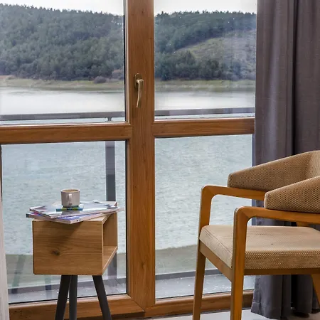 Hotel Nehir 3*